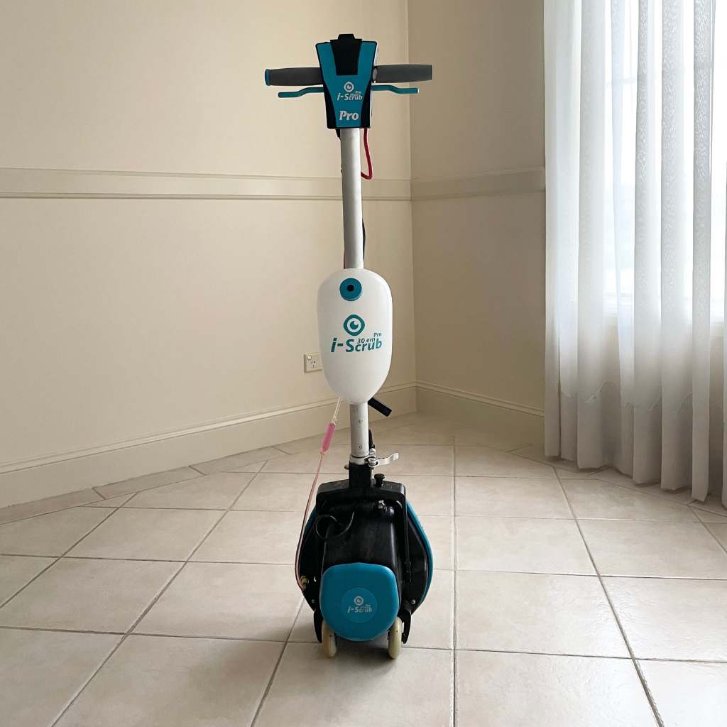 i-scrub 30EM Pro 240V Orbital Scrubber