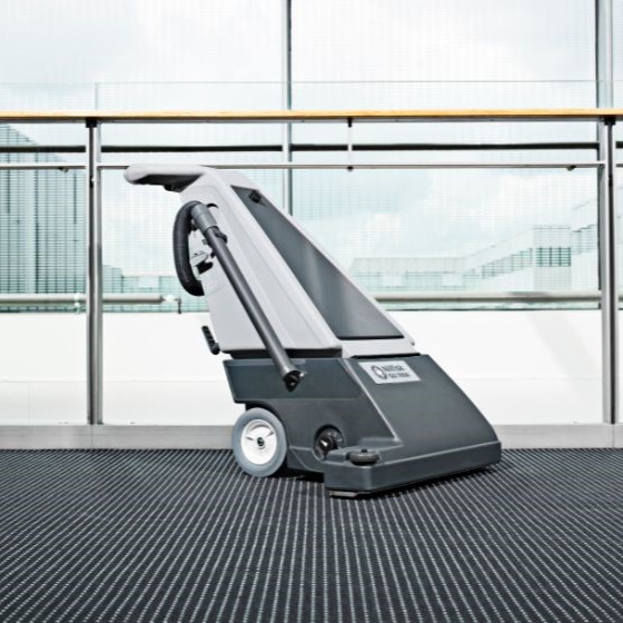 GU700A Commercial Vacuum